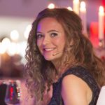 Moderatorin Lena Reuter buchen 6